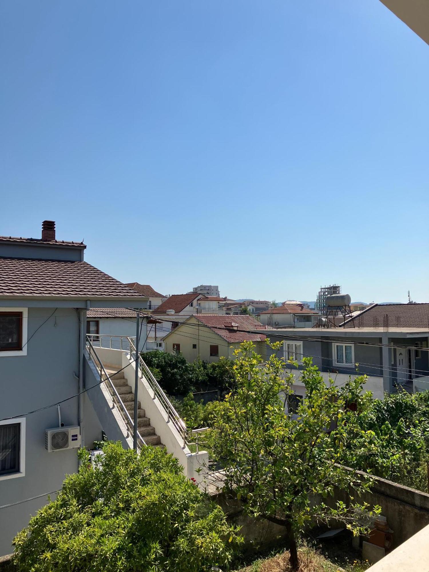 Villa Nr1 *